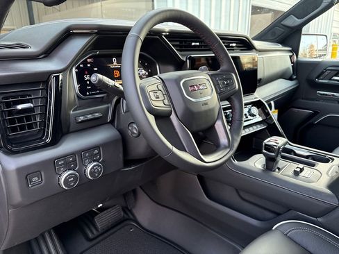 New 2026 GMC Sierra 1500 AT4X w/ LPO, Black Badging Package image 12