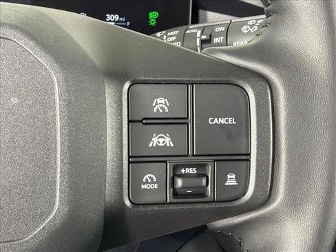 Used 2026 Toyota RAV4 SE w/ Weather Package AWD/4WD image 25