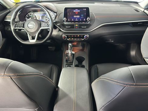 Used 2021 Nissan Altima 2.5 SR w/ SR Premium Package AWD/4WD image 34