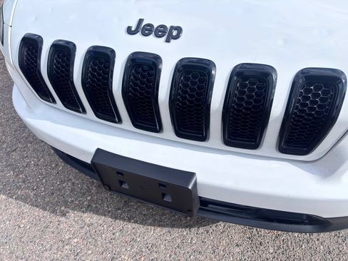 Used 2016 Jeep Cherokee High Altitude AWD/4WD image 16