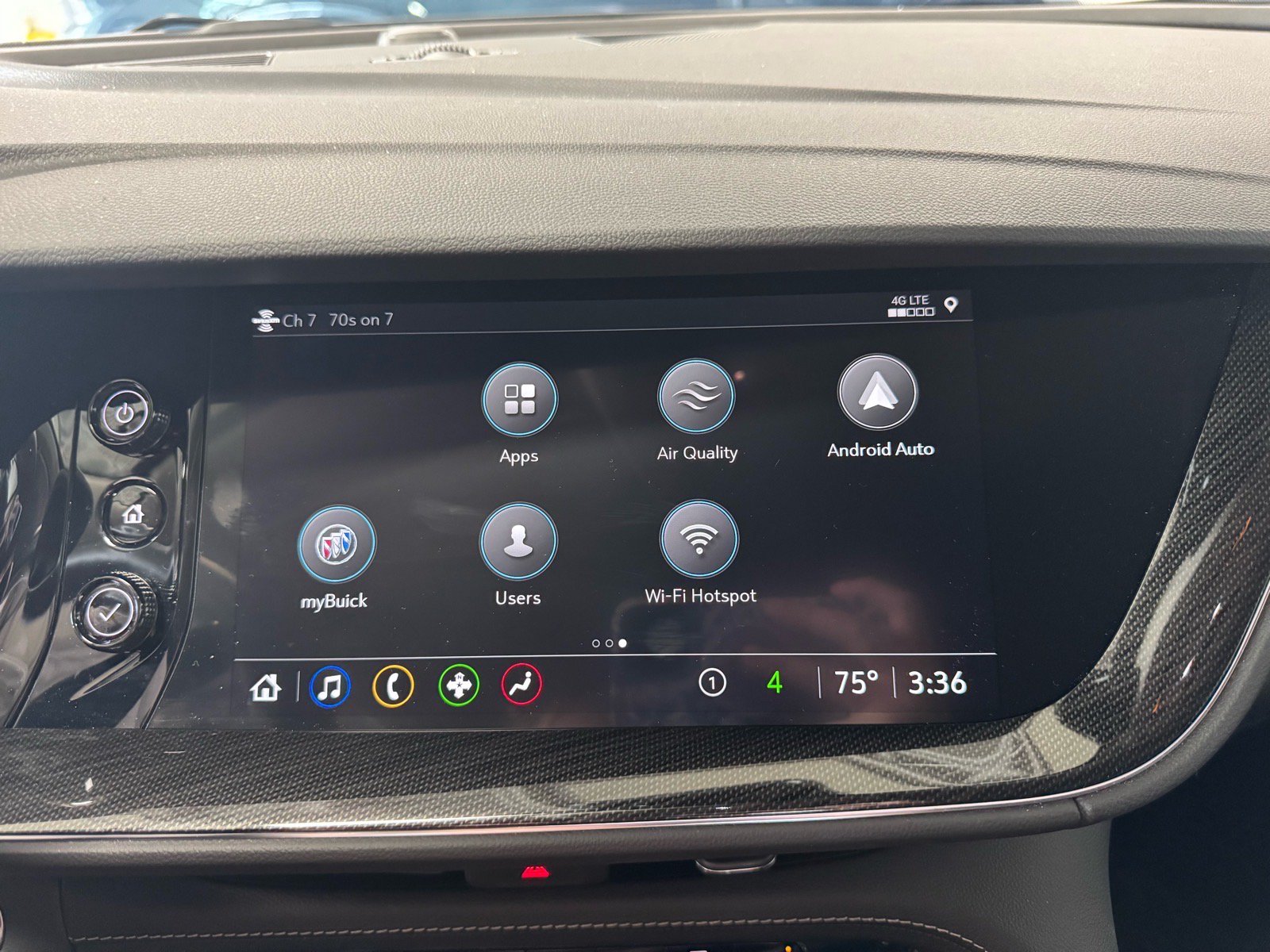 Certified 2023 Buick Envision Preferred AWD/4WD image 23