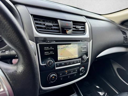 Used 2017 Nissan Altima 2.5 S w/ Power Driver Seat Package image 14