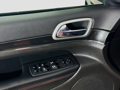 Used 2018 Jeep Grand Cherokee Trailhawk w/ Trailhawk Luxury Group image 24