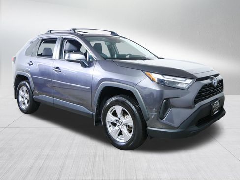 Used 2024 Toyota RAV4 XLE w/ Convenience Package AWD/4WD image 1