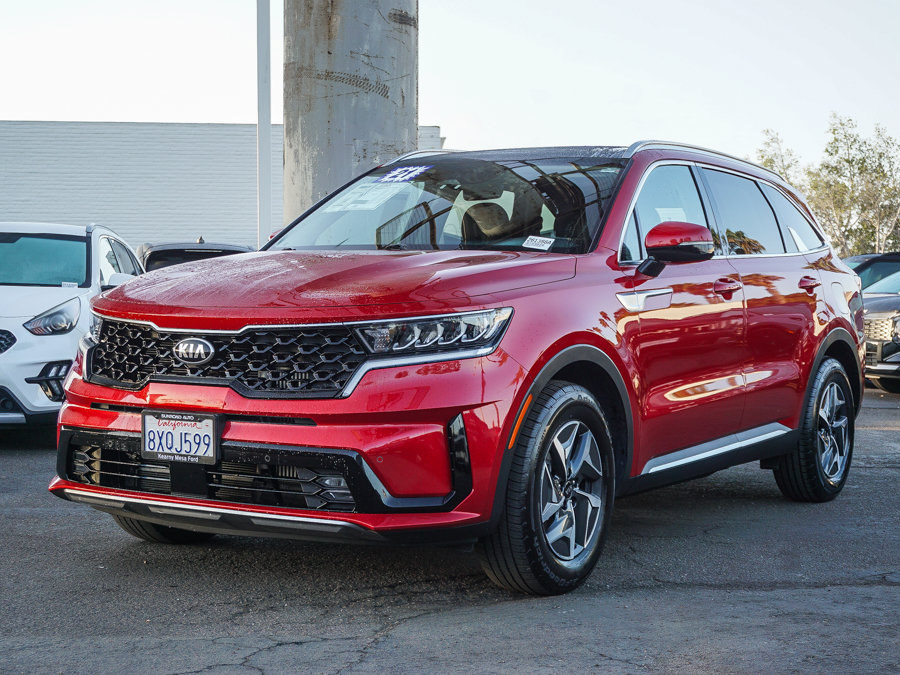 Certified 2021 Kia Sorento EX FWD image 4