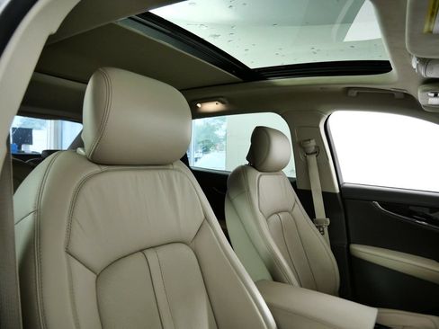 Certified 2023 Lincoln Nautilus Reserve w/ Equipment Group 201A AWD/4WD image 11