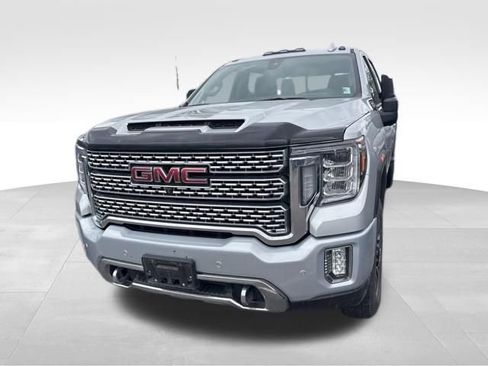 Used 2022 GMC Sierra 2500 Denali w/ Denali Ultimate Package image 3