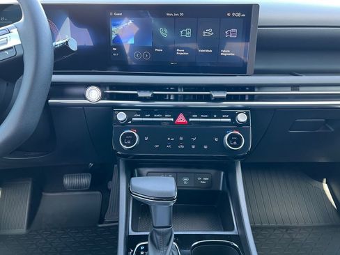 New 2025 Hyundai Santa Cruz SEL image 7