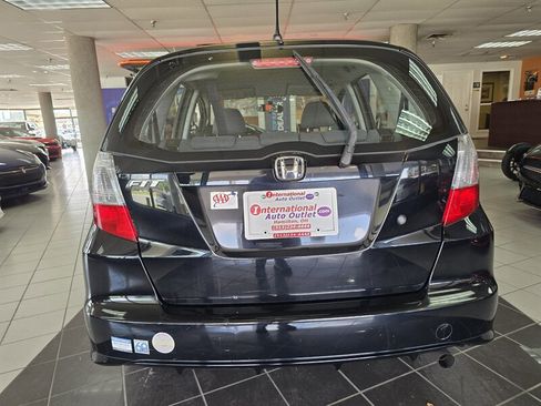 Used 2010 Honda Fit image 5