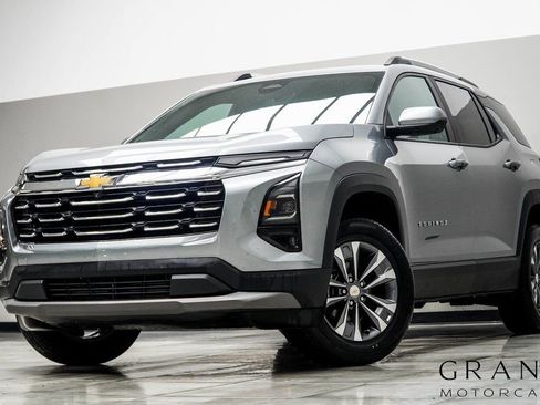 Used 2025 Chevrolet Equinox LT w/ Convenience Package II image 1