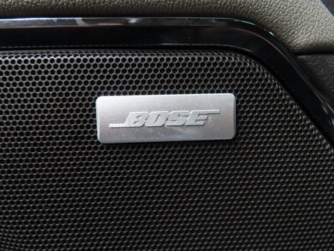 Used 2025 Chevrolet Silverado 2500 ZR2 w/ Technology Package image 58