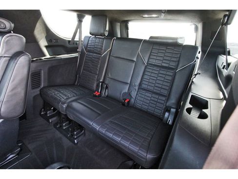 Certified 2023 Cadillac Escalade ESV V image 13