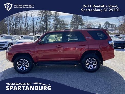 Used 2024 Toyota 4Runner TRD Off-Road Premium image 6