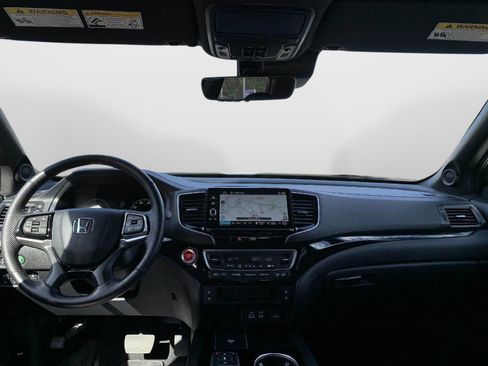 Certified 2024 Honda Ridgeline Black Edition image 39