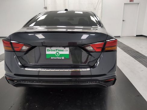 Used 2022 Nissan Altima 2.5 SV FWD image 7