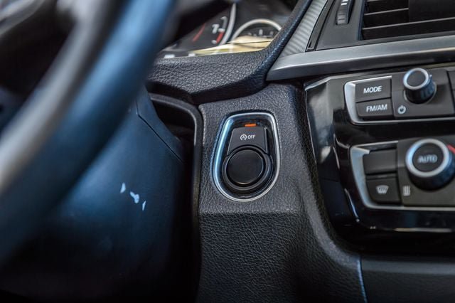 Used 2018 BMW 340i Sedan RWD image 34