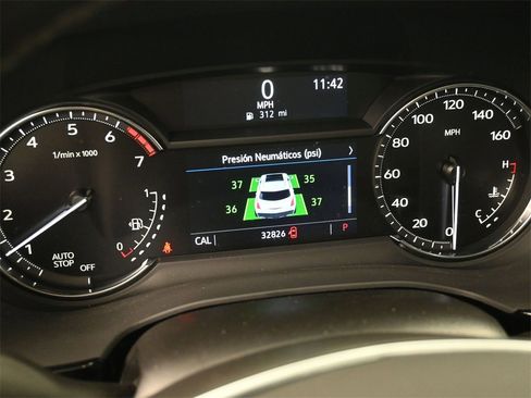 Used 2023 Cadillac XT5 Luxury image 9