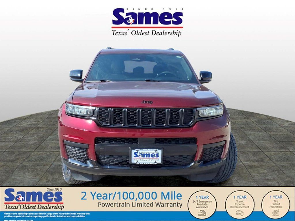 Used 2025 Jeep Grand Cherokee L Altitude RWD image 8