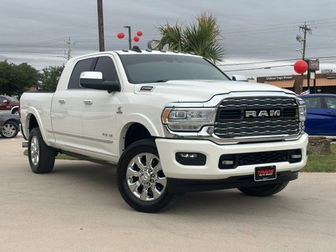 Used 2019 RAM 2500 Limited AWD/4WD image 3