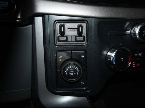 New 2026 Ford F150 XLT w/ Equipment Group 302A MID image 13