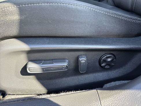 Used 2019 Honda Accord EX image 13