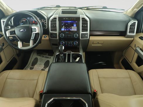 Used 2015 Ford F150 Lariat w/ Equipment Group 501A Mid AWD/4WD image 19