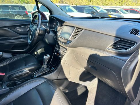 Used 2017 Buick Encore Essence image 9