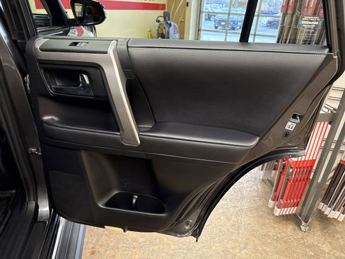 Used 2023 Toyota 4Runner Limited image 20