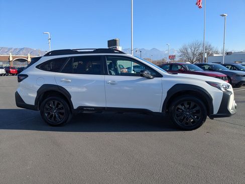 Used 2024 Subaru Outback Onyx Edition image 2