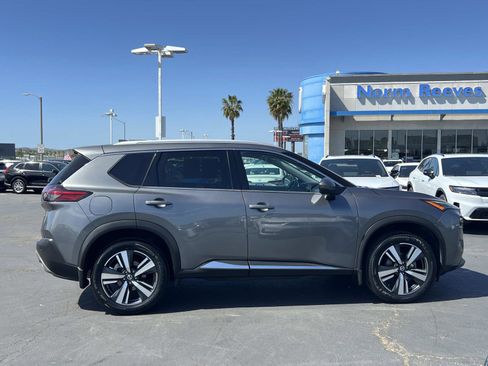 Used 2021 Nissan Rogue SL image 27