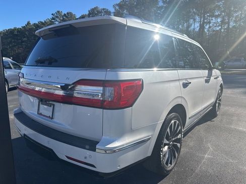 Used 2018 Lincoln Navigator Select w/ Technology Package image 6