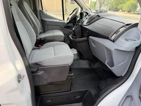 Used 2019 Ford Transit 150 130 Low Roof RWD image 9