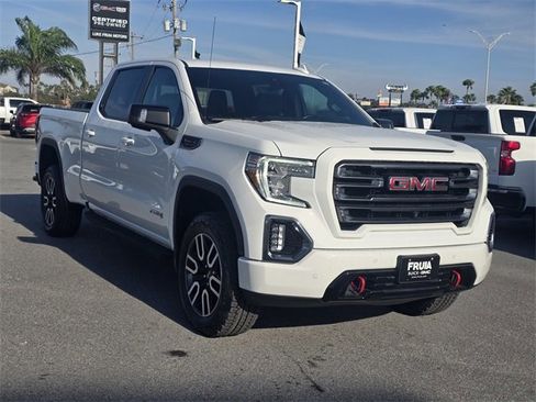 Used 2022 GMC Sierra 1500 AT4 w/ Technology Package image 3
