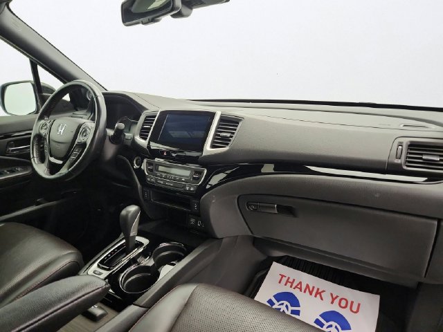Used 2018 Honda Ridgeline Black Edition image 29