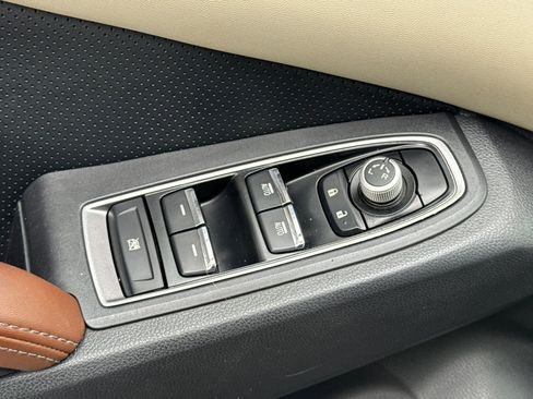 Used 2019 Subaru Ascent Touring w/ Popular Package #3 image 13