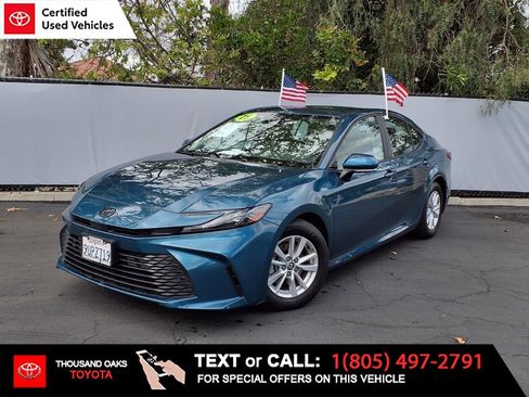 Certified 2025 Toyota Camry LE w/ Convenience Package image 1
