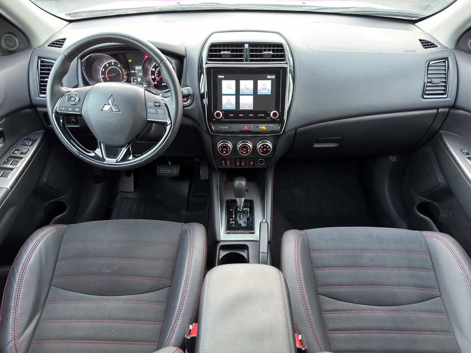 Used 2022 Mitsubishi Outlander Sport SE AWD/4WD image 26