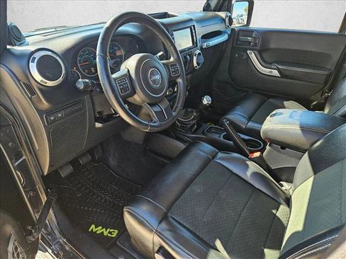 Used 2012 Jeep Wrangler Rubicon image 9