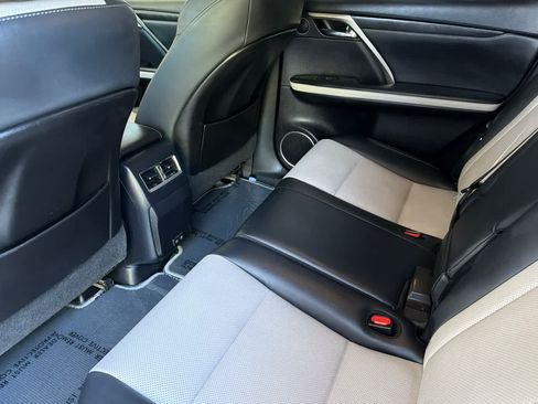 Used 2022 Lexus RX 350 FWD w/ Premium Package image 4
