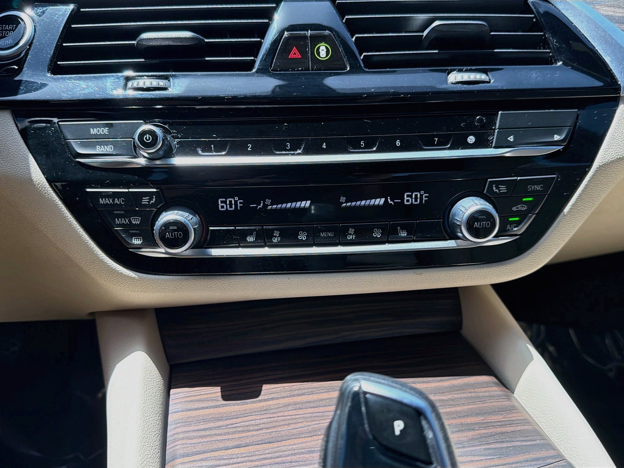 Used 2023 BMW 540i w/ Premium Package RWD image 35