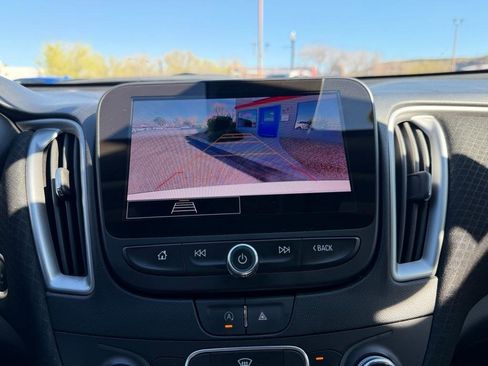 Used 2024 Chevrolet Malibu LS image 30