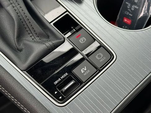 New 2026 Toyota Sienna XLE FWD image 21