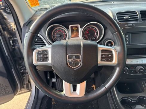 Used 2018 Dodge Journey SXT w/ Connectivity Group image 18