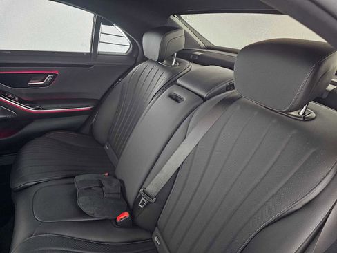 Used 2024 Mercedes-Benz S 500 4MATIC image 17