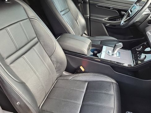 Used 2021 Land Rover Range Rover Evoque S image 10