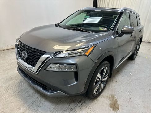 Certified 2022 Nissan Rogue SL w/ SL Premium Package image 10