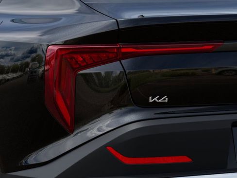 New 2026 Kia K4 LX image 12