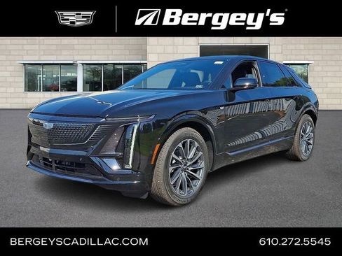 New 2026 Cadillac Lyriq Premium Sport image 1