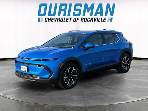 New 2026 Chevrolet Equinox EV LT FWD image 2