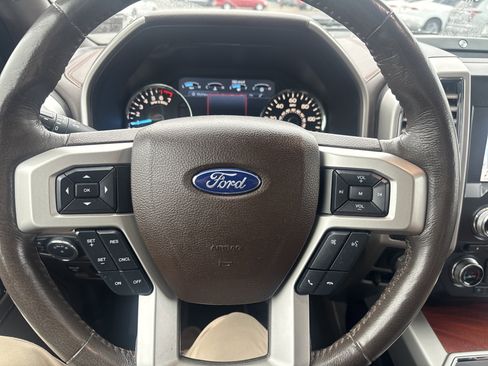 Used 2018 Ford F150 King Ranch w/ Equipment Group 601A Luxury image 17